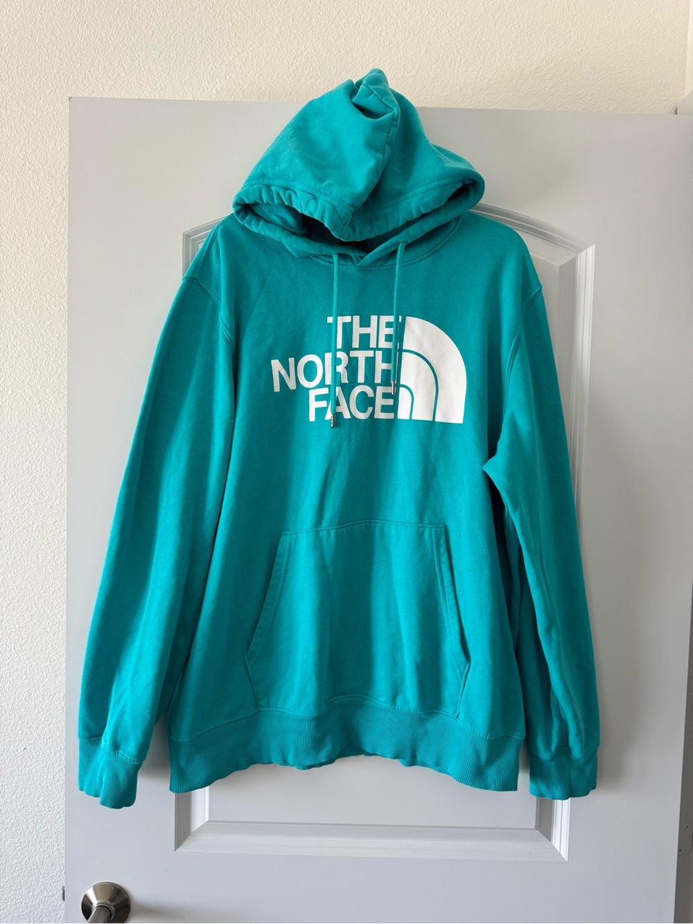 THE NORTHFACE HOODIE SIZE XL